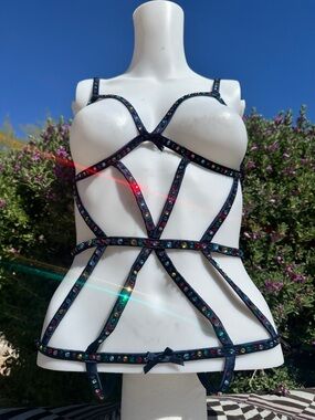 Victoria's Secret DreamAngelsBejeweled Rhinestone StrappyTeddy-size M with a tag